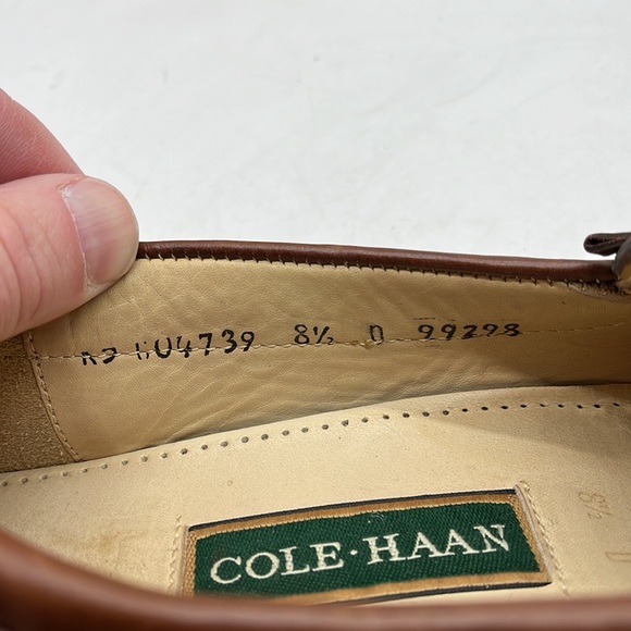 Cole Haan Black Brown Tassel Loafer Size 8.5. CH2689 - Picture 8 of 8